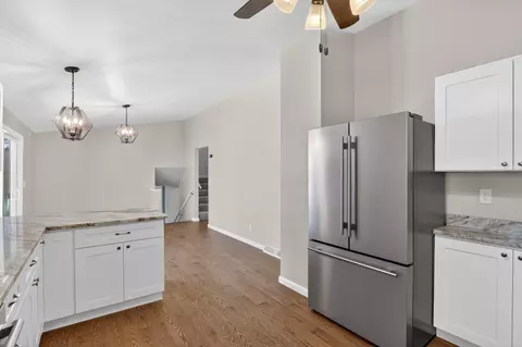 Kitchen - 8406 Nolan St, Harvard, IL 60033 photo 4 of 6