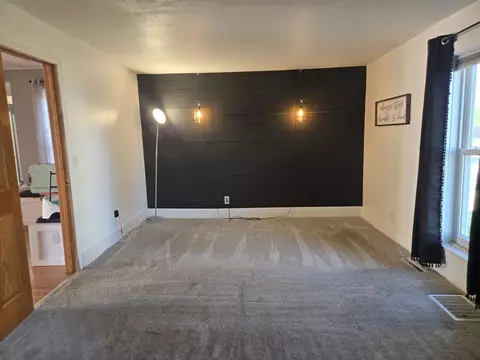 Living - 732 W 2nd St, Byron, IL 61010 photo 1 of 3
