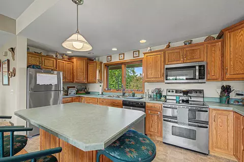 Kitchen - 431 E Stadel Rd, Elizabeth, IL 61028 photo 1 of 2