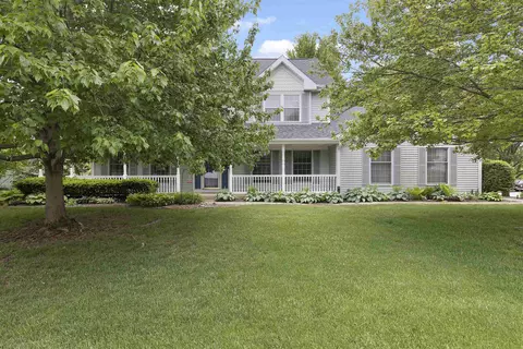 7045 Cauletti Dr, Loves Park, IL 61111