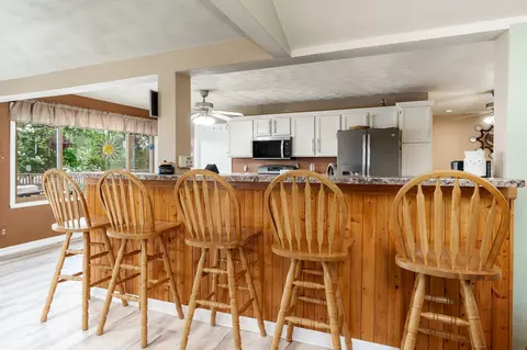 Kitchen - 10444 Rock Ln, Roscoe, IL 61073 photo 5 of 5