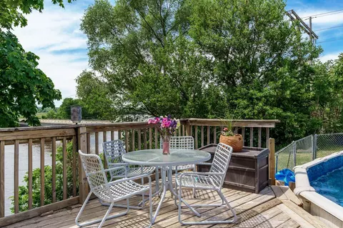 Exterior - 10444 Rock Ln, Roscoe, IL 61073 photo 9 of 15