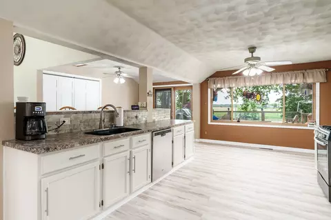 Kitchen - 10444 Rock Ln, Roscoe, IL 61073 photo 1 of 5