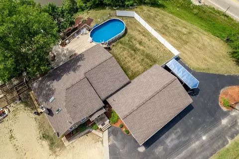 View/Area - 10444 Rock Ln, Roscoe, IL 61073 photo 3 of 9