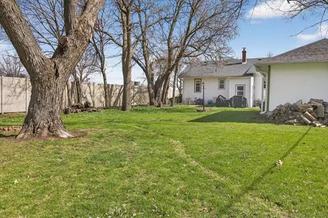 213 Genoa St, Cherry Valley, IL 61016 photo 34