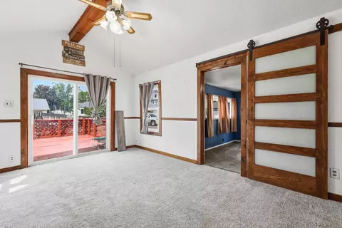 Living - 804 Walnut St, Thomson, IL 61285 photo 1 of 1