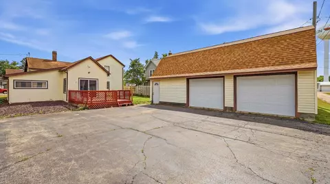 804 Walnut St, Thomson, IL 61285 photo 3