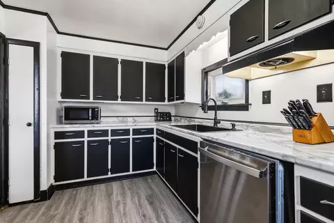 804 Walnut St, Thomson, IL 61285 photo 7