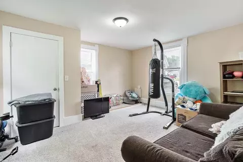 604 E Pleasant St, Belvidere, IL 61008 photo 17