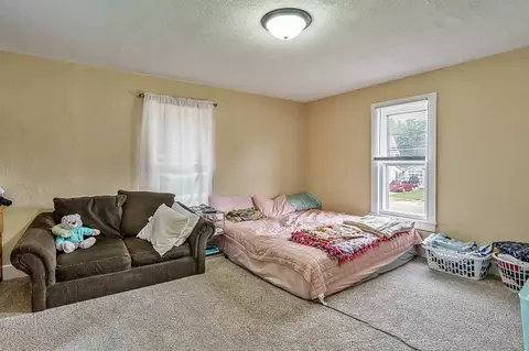 604 E Pleasant St, Belvidere, IL 61008 photo 20