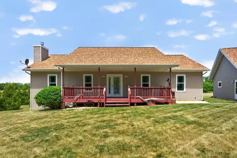 Other - 6880 E Cherry Hill Rd, Ridott, IL 61067 photo 2 of 23