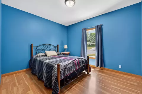 Bedroom - 6880 E Cherry Hill Rd, Ridott, IL 61067 photo 5 of 6
