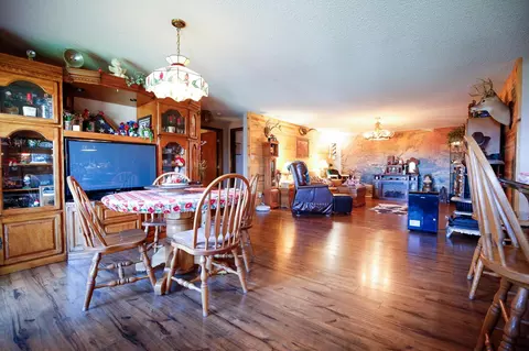 1627 E 950th Rd, Tonica, IL 61370 photo 3