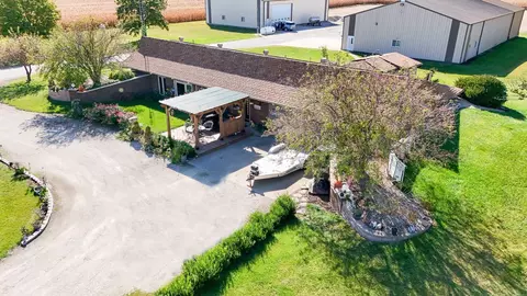 1627 E 950th Rd, Tonica, IL 61370