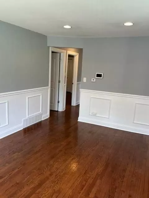 Entry Way - 353 E 90th St, Chicago, IL 60619 photo 1 of 1