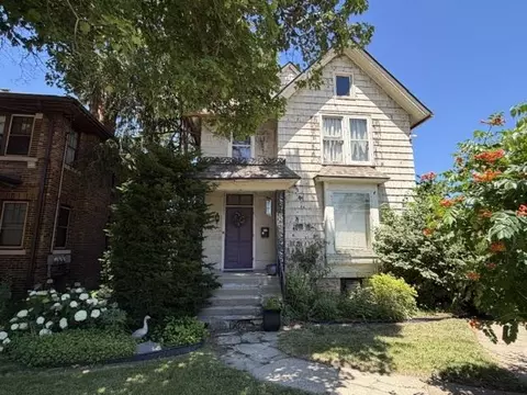 1630 E State St, Rockford, IL 61107
