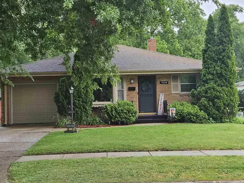 3008 Guilford Rd, Rockford, IL 61107