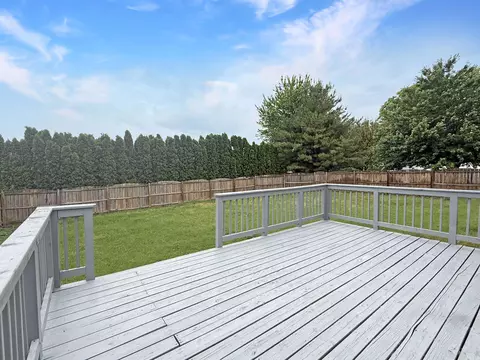 Exterior - 750 N Brookview Dr, Byron, IL 61010 photo 3 of 4