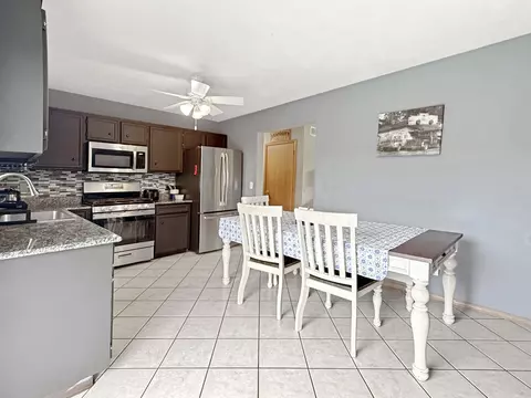Kitchen - 750 N Brookview Dr, Byron, IL 61010 photo 2 of 3