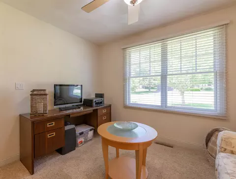 1021 Bertram Dr, Freeport, IL 61032 photo 16
