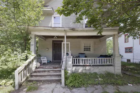1509 School St, Rockford, IL 61101