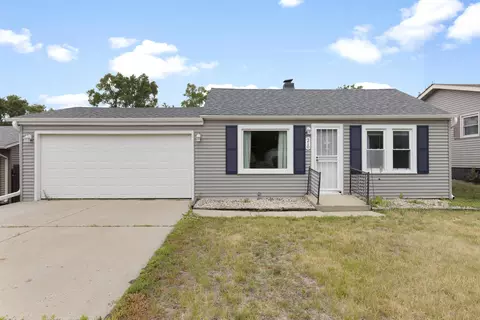 210 Wilson Ave, Machesney Park, IL 61115