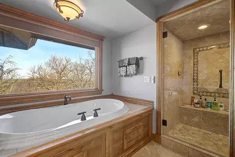Bath - 1 E Hoffman Rd, Elizabeth, IL 61028 photo 5 of 7