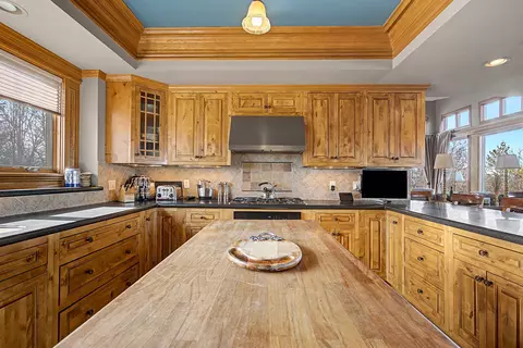 Kitchen - 1 E Hoffman Rd, Elizabeth, IL 61028 photo 4 of 4