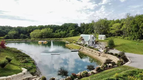 163 E Hoffman Rd, Elizabeth, IL 61028