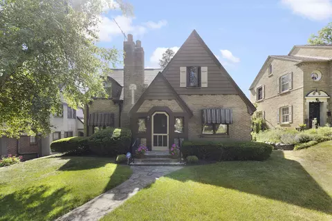 324 N Gardiner, Rockford, IL 61107