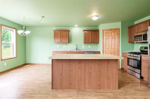 Kitchen - 622 Ashleigh Ln, Roscoe, IL 61073 photo 1 of 5