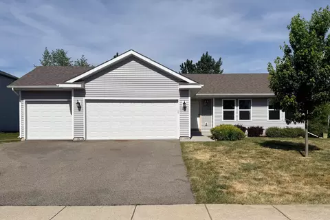 1651 Winterwheat Dr, Belvidere, IL 61008