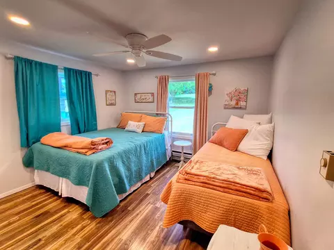 Bedroom - 5-165 Heathcliff Dr, Lanark, IL 61046 photo 3 of 6