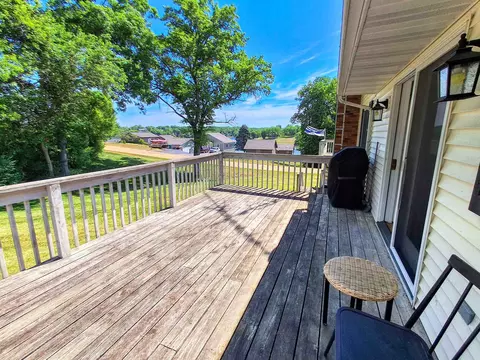 Exterior - 5-165 Heathcliff Dr, Lanark, IL 61046 photo 5 of 8