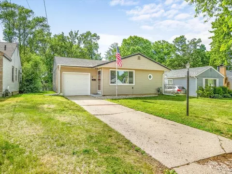 1327 26th St, Rockford, IL 61108