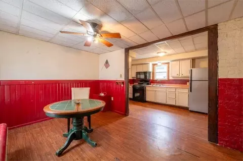 Other - 918 Jackson Ave, Dixon, IL 61021 photo 5 of 8