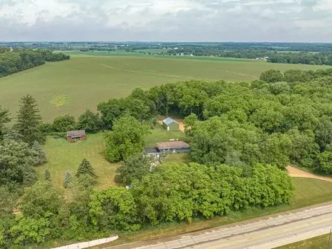 View/Area - 7272 N Il Rt 2, Leaf River, IL 61047 photo 1 of 1