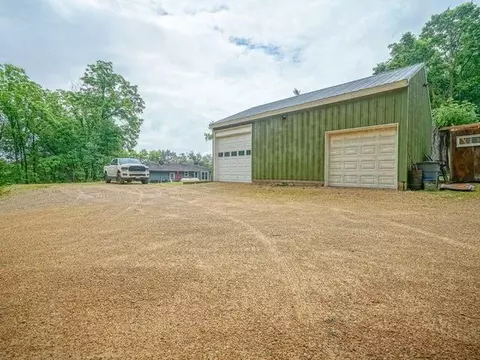Exterior - 7272 N Il Rt 2, Leaf River, IL 61047 photo 2 of 8