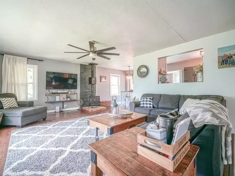 Living - 7272 N Il Rt 2, Leaf River, IL 61047 photo 2 of 3