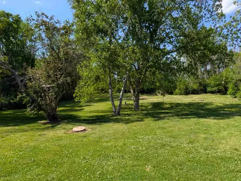 Exterior - 13835 Saunders Rd, Pecatonica, IL 61063 photo 6 of 7