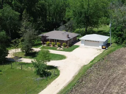 Other - 13835 Saunders Rd, Pecatonica, IL 61063 photo 4 of 4