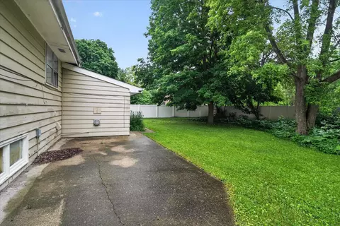 Exterior - 628 High Ter, Dekalb, IL 60115 photo 4 of 4