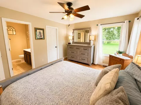 614 Moth St, Pecatonica, IL 61063 photo 18
