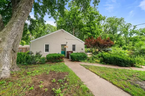 641 Northwestern Ave, South Beloit, IL 61080