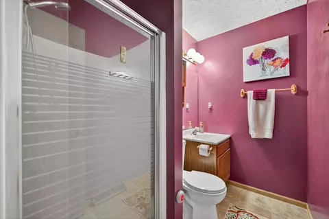 Bath - 225 Cloud Mist Dr, Capron, IL 61012 photo 1 of 4