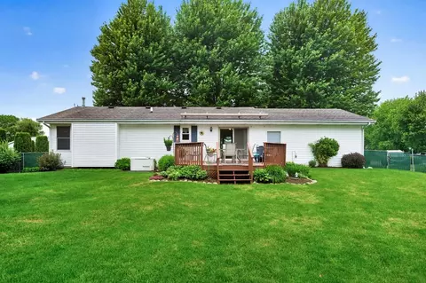 Exterior - 225 Cloud Mist Dr, Capron, IL 61012 photo 7 of 8