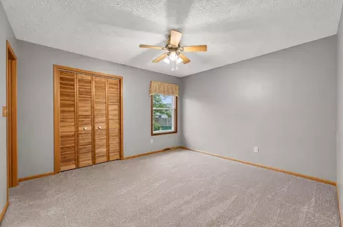Bedroom - 225 Cloud Mist Dr, Capron, IL 61012 photo 2 of 10