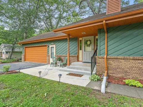 1512 Dresden Rd, Lake Summerset, IL 61019 photo 4