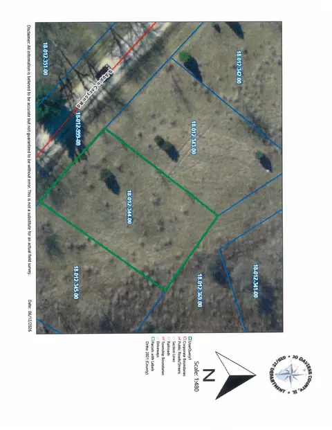 12 S A344 S Apple Canyon Rd, Apple River, IL 61001