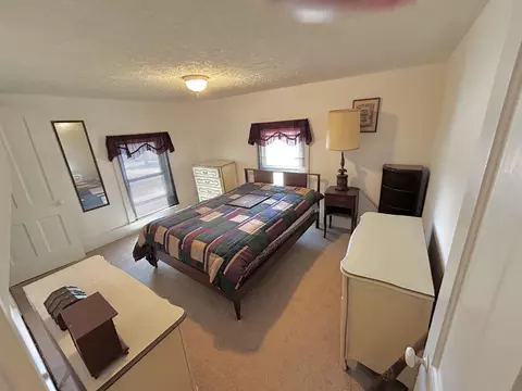 126 E 6th St, Pecatonica, IL 61063 photo 13